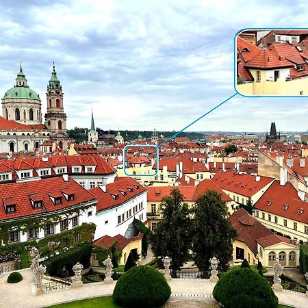 Apartament At The Blue Lion & Parking Assistance Praga Zewnętrze zdjęcie